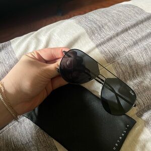Quay Australia Black Sunglasses Sleek Design